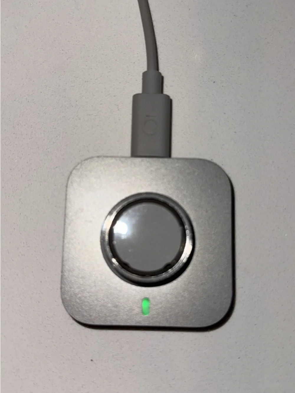 Oura Ring 4 – Silver – Size 10 + Original Charger